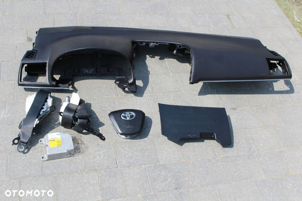 KONSOLA DESKA PODUSZKI PASY SENSOR AVENSIS T27 LIFT 12-14r KOMPLET