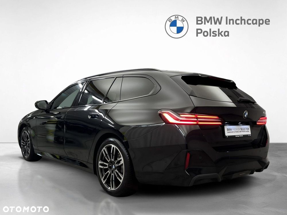 BMW Seria 5 2025 photo 3