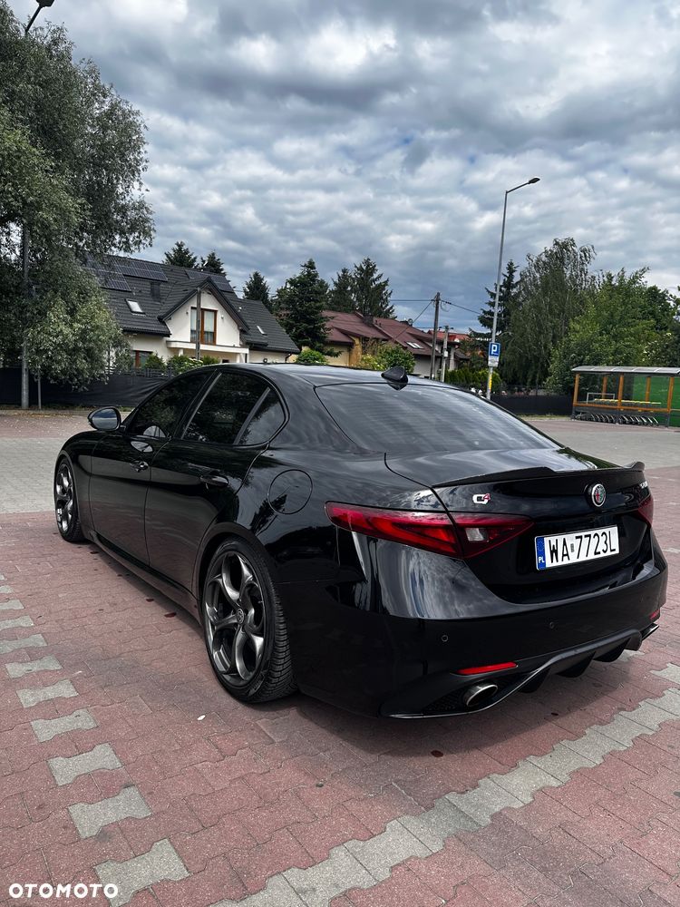 Alfa Romeo Giulia 2.0 Turbo Veloce TI Q4 - 4