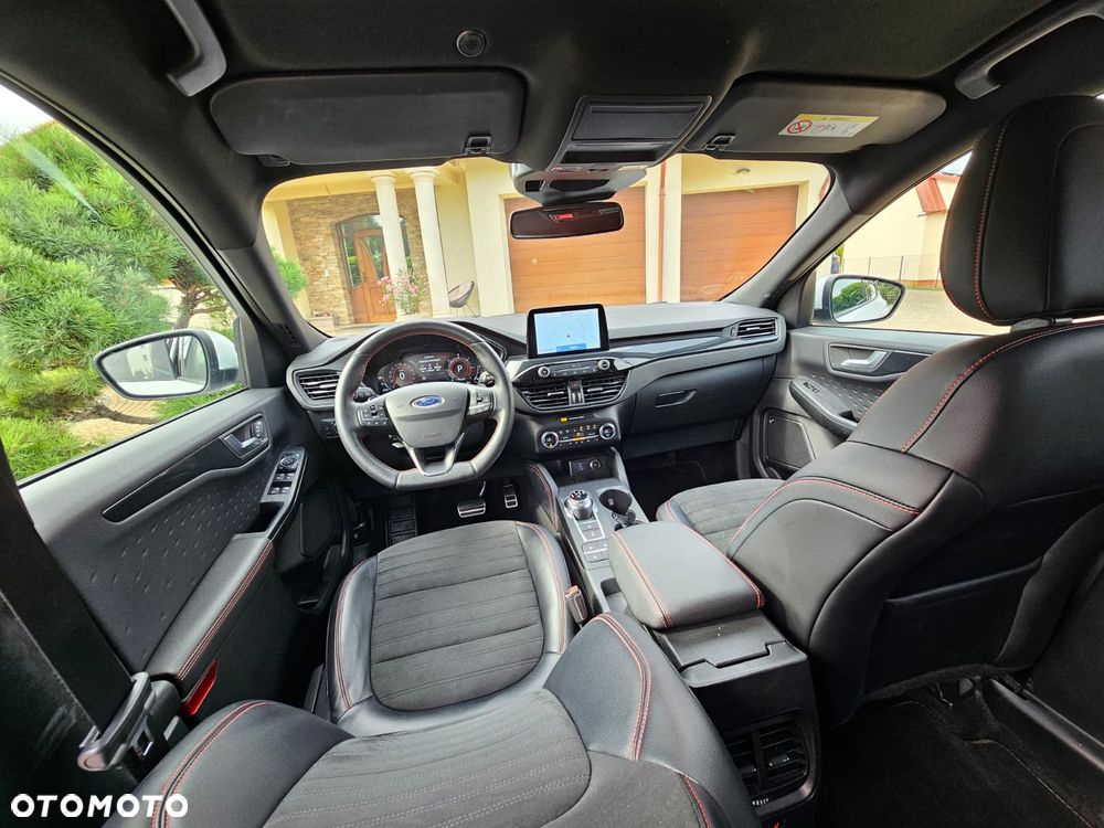 Ford Kuga 2.0 EcoBlue AWD ST-Line X - 34