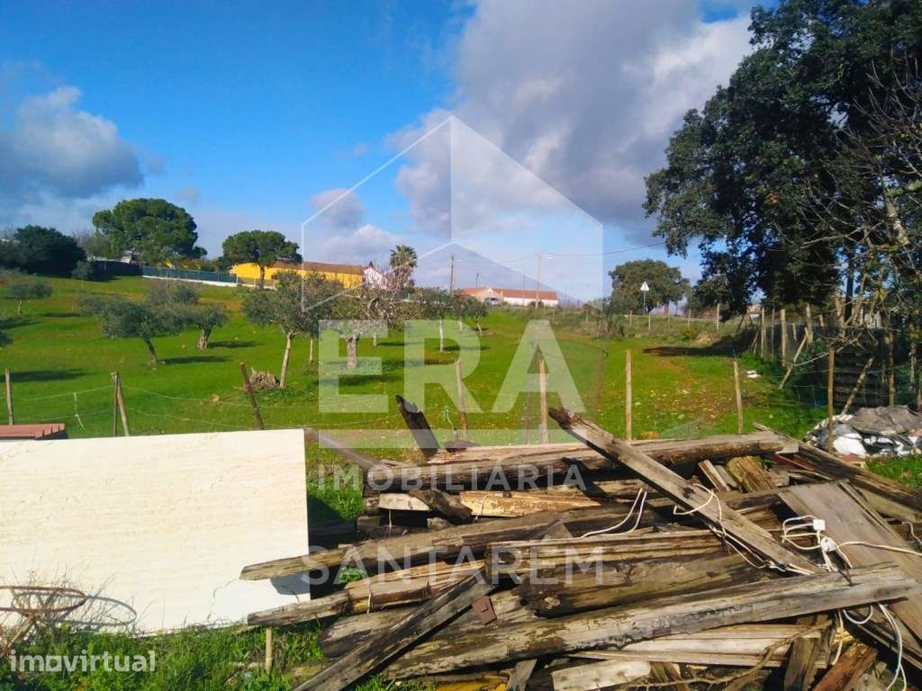 Moradia T4 em Alto dos Fornos, Tremês - Grande imagem: 4/15