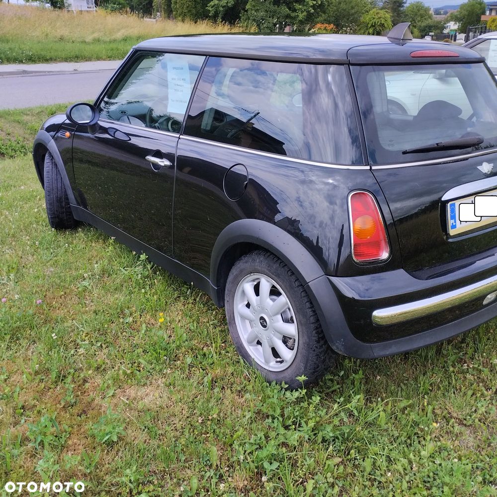 MINI ONE - 7
