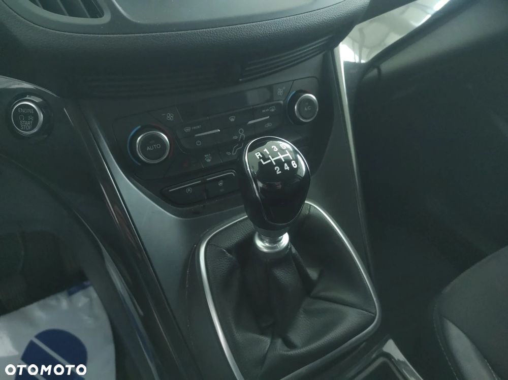 Ford Kuga 1.5 EcoBoost FWD Trend ASS GPF - 9