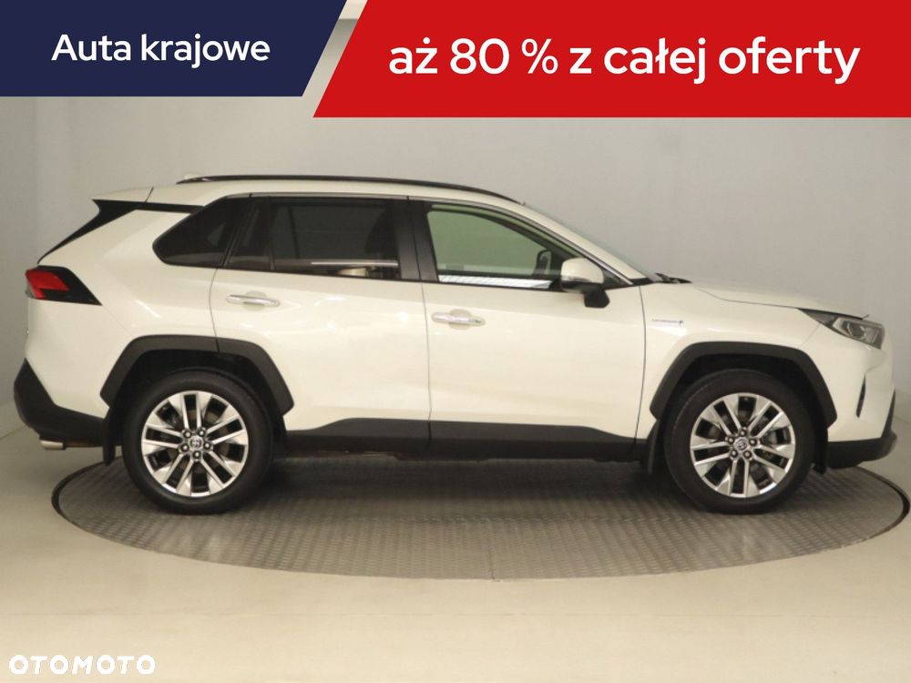 Toyota RAV4 - 8
