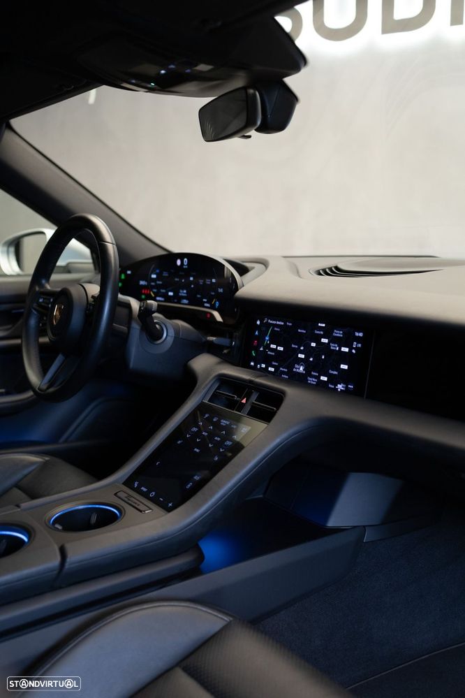 Porsche Taycan 4S Bateria Performance Plus - 7