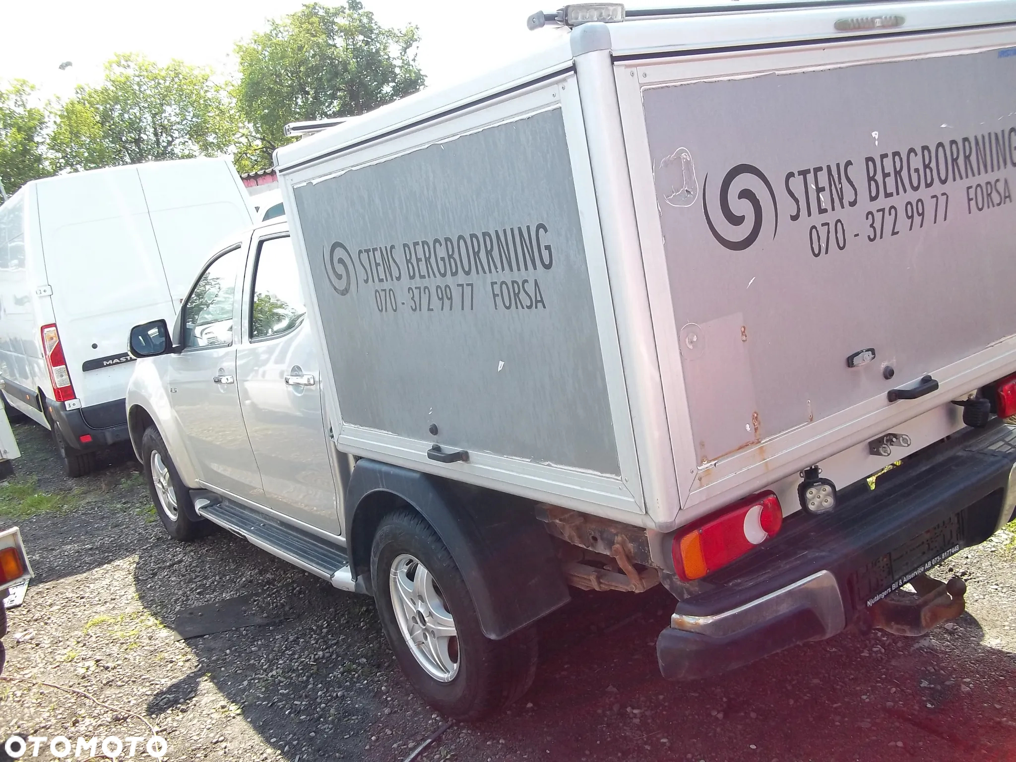 Isuzu D-Max 4x4 Double Cab Autm Custom - 6