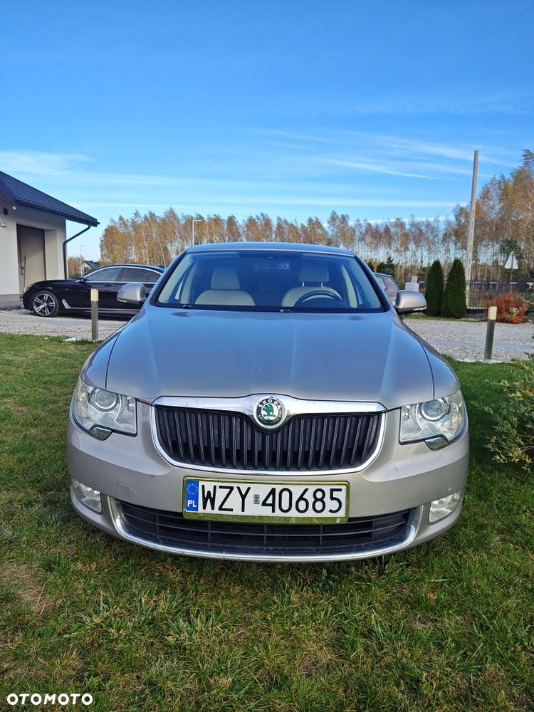 Skoda Superb - 1