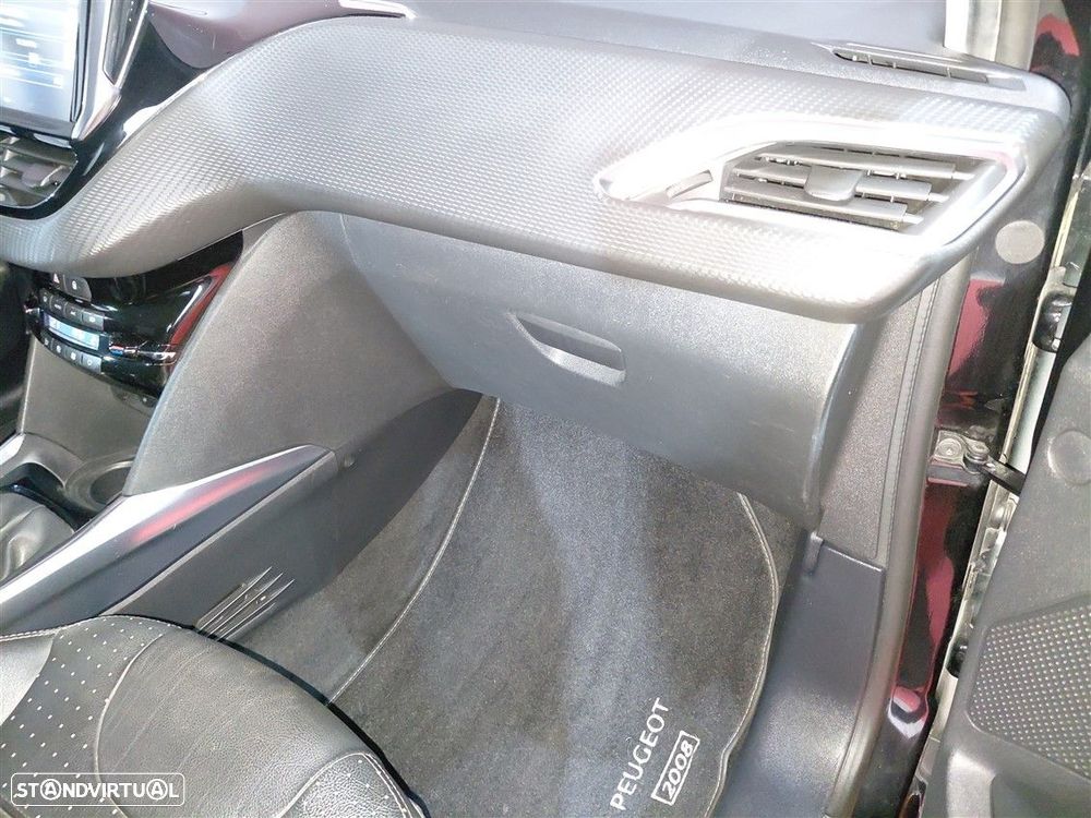 Peugeot 2008 - 28