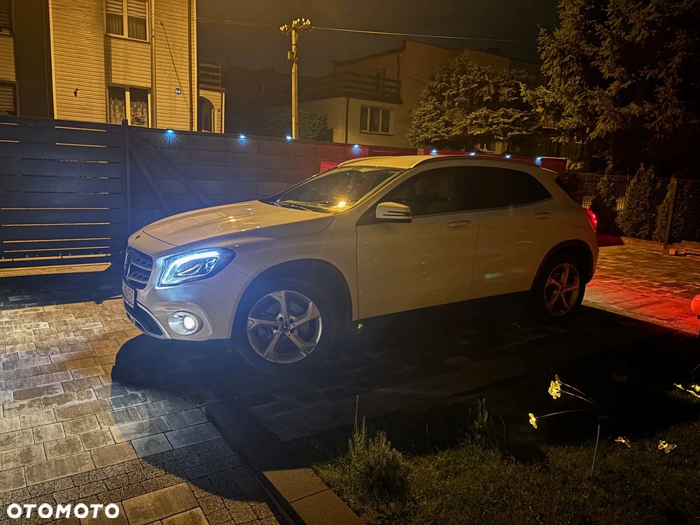 Mercedes-Benz GLA 250 4-Matic - 1