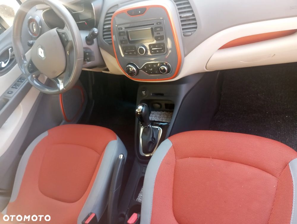 Renault Captur - 17