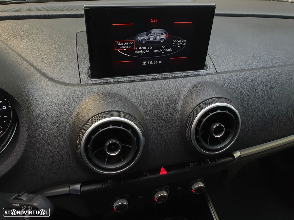 Audi A3 Sportback 1.6 TDI Advance - 22