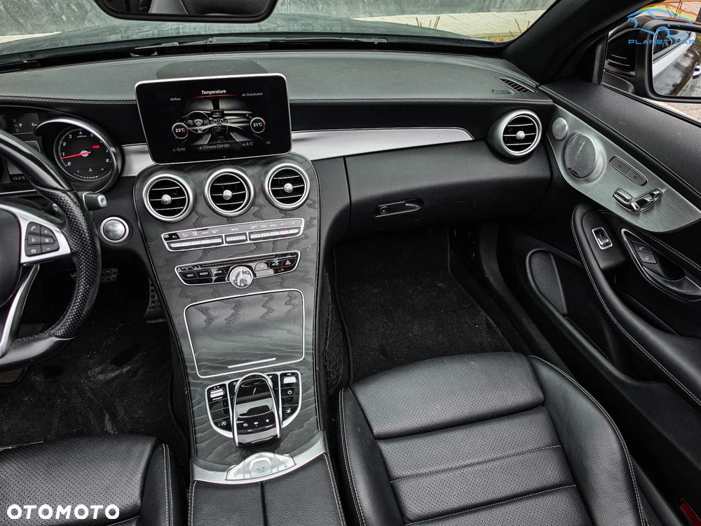 Mercedes-Benz Klasa C 300 4Matic 9G-TRONIC AMG Line - 21
