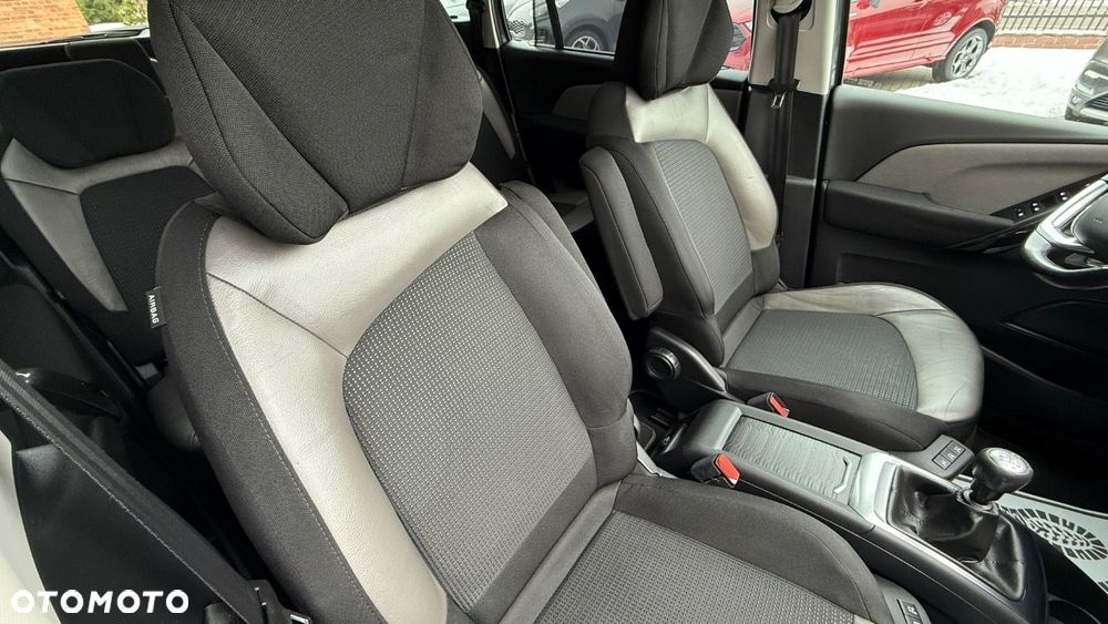 Citroën C4 Grand Picasso - 31