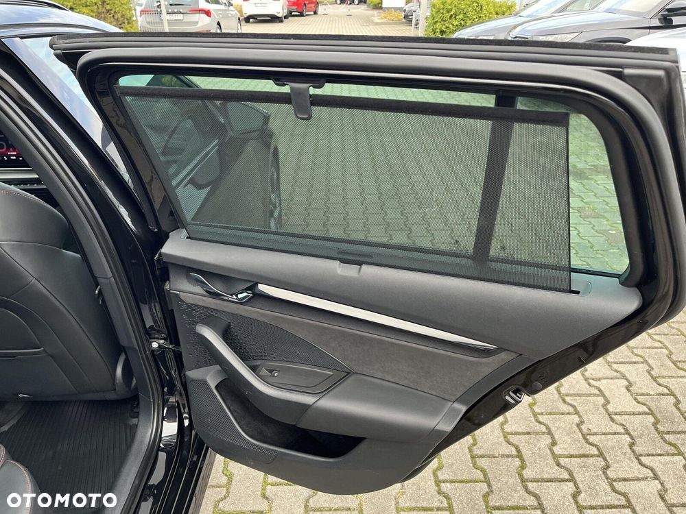 Skoda Octavia 2.0 TDI 4x4 RS DSG - 16