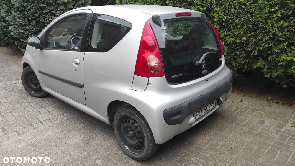 Peugeot 107 1.0 Trendy - 3