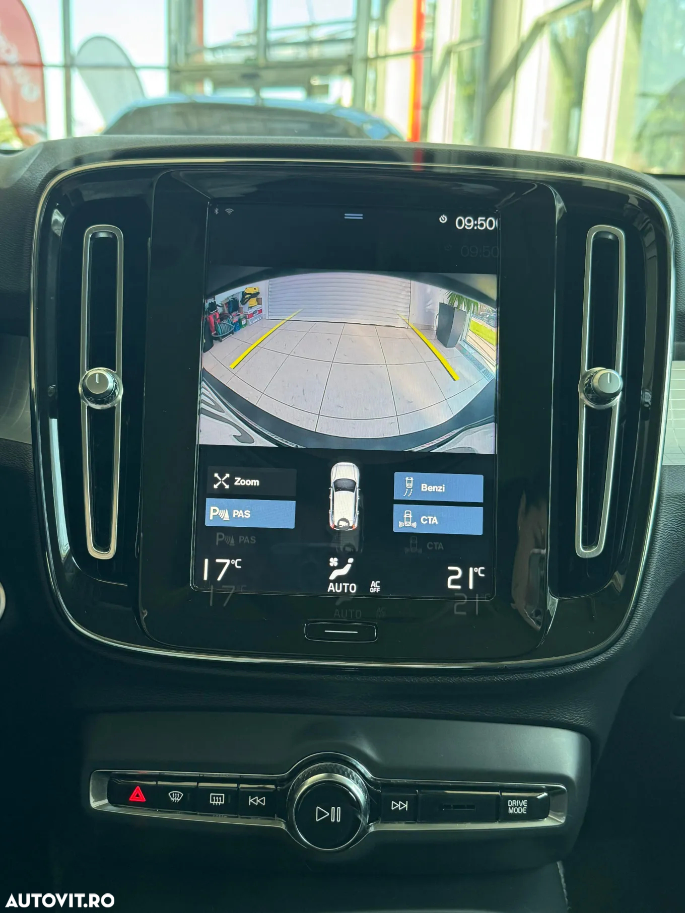 Volvo XC 40 - 13