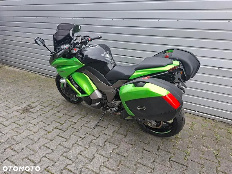 Kawasaki Z - 8