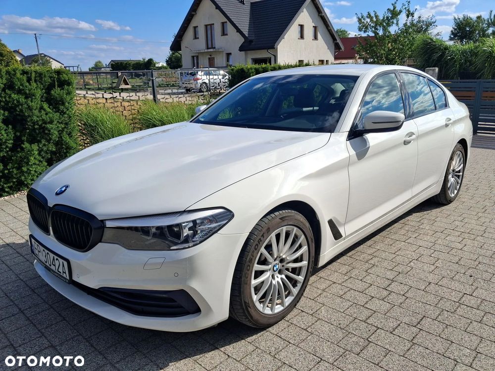 BMW Seria 5 530i xDrive Sport Line sport - 3