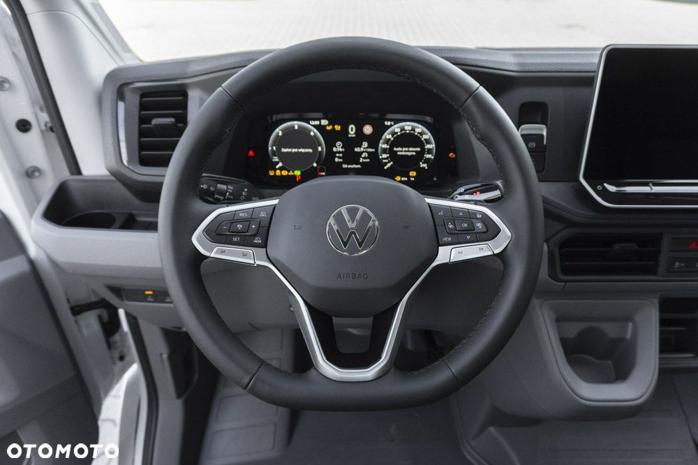 Volkswagen Crafter - 13