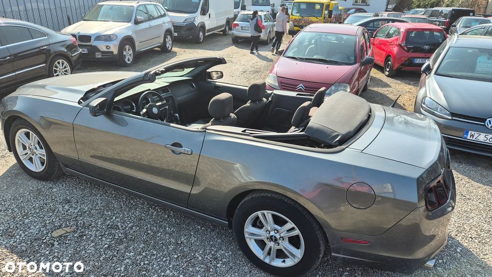 Ford Mustang 3.7 V6 - 18