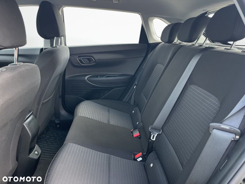 Hyundai i20 - 15