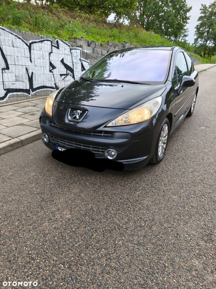 Peugeot 207 - 2