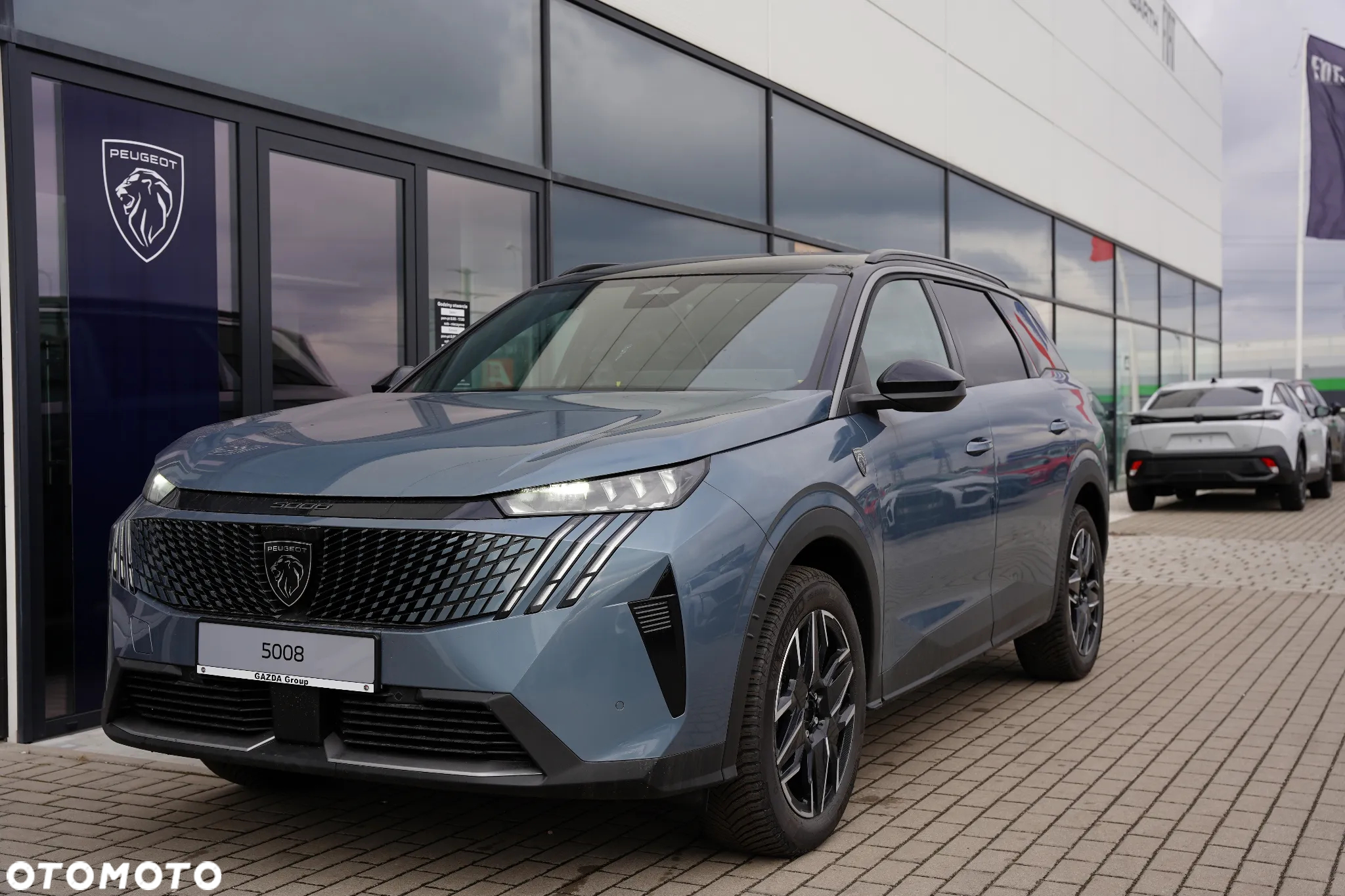 Peugeot 5008 1.2 PureTech mHEV GT S&S e-DCS6 - 9