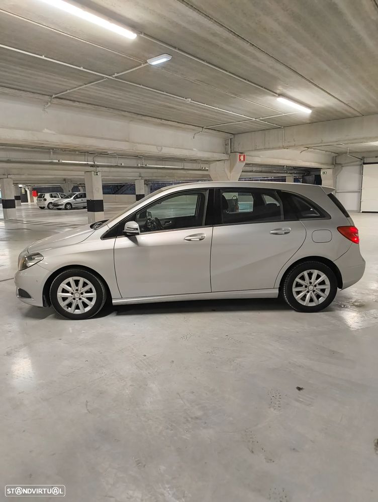 Mercedes-Benz B 180 CDI BE Aut.112g - 2