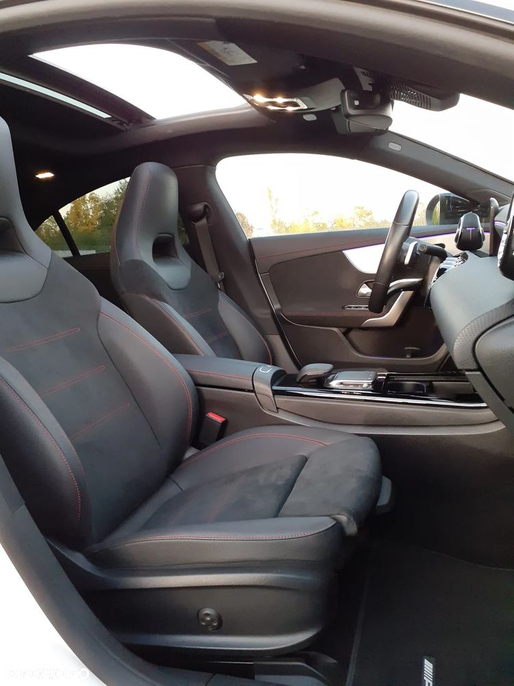Mercedes-Benz CLA 200 mHEV AMG Line 7G-DCT - 29