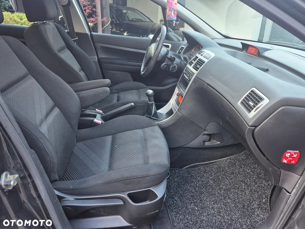 Peugeot 307 110 OXYGO - 18