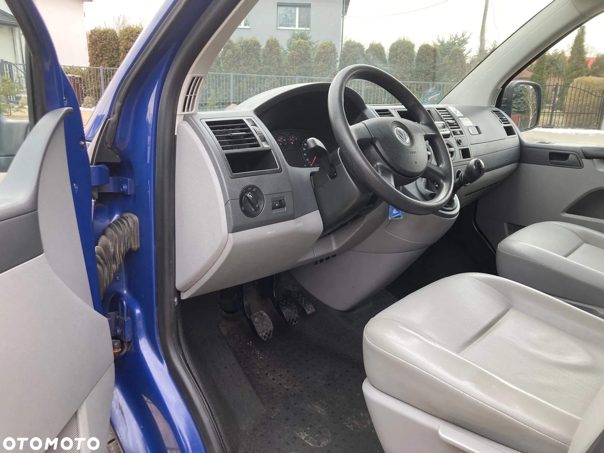 Volkswagen Transporter - 5