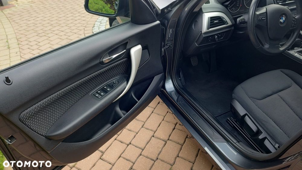 BMW Seria 1 118d - 19