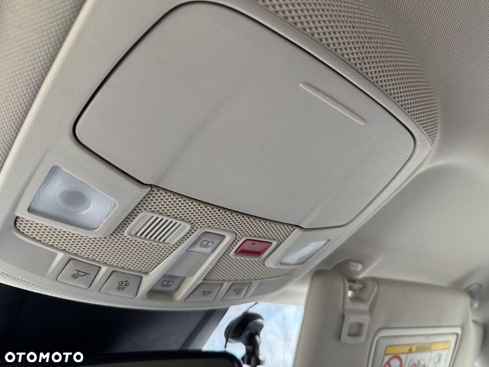 Ford Mondeo 2.0 EcoBlue Executive Plus - 25