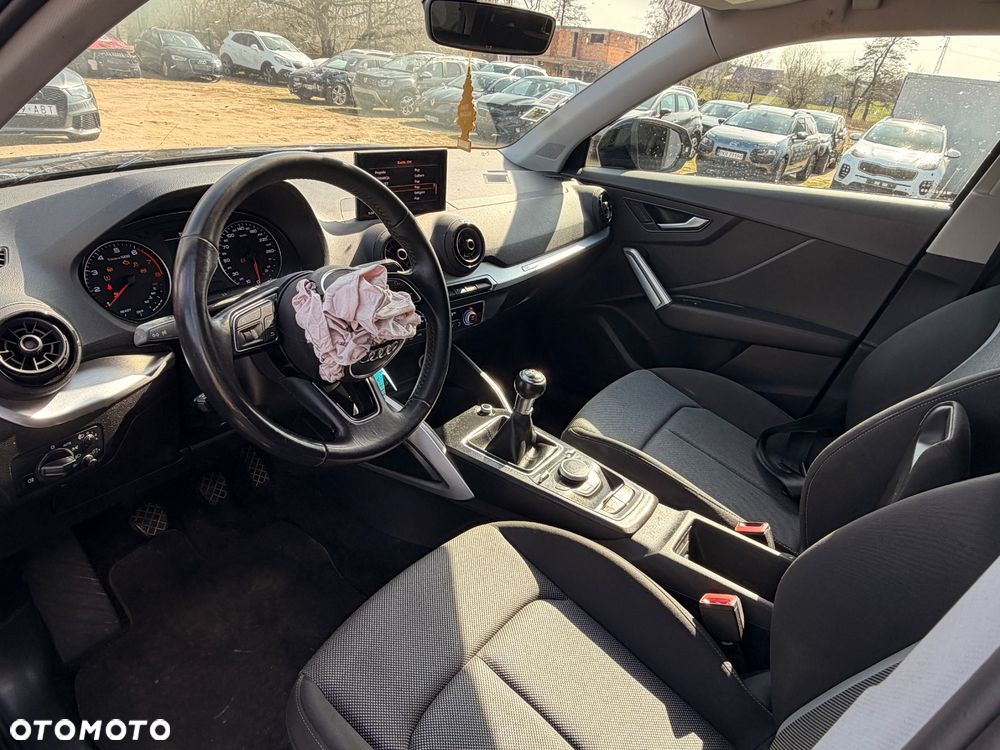 Audi Q2 30 TFSI Advanced - 13