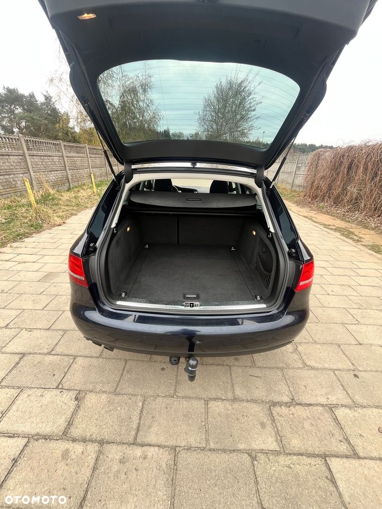 Audi A4 Avant 2.0 TDI Multitronic - 27