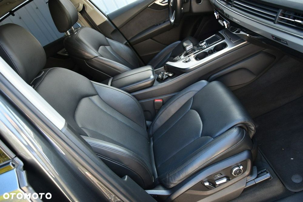 Audi SQ7 4.0 TDI Quattro Tiptronic - 29