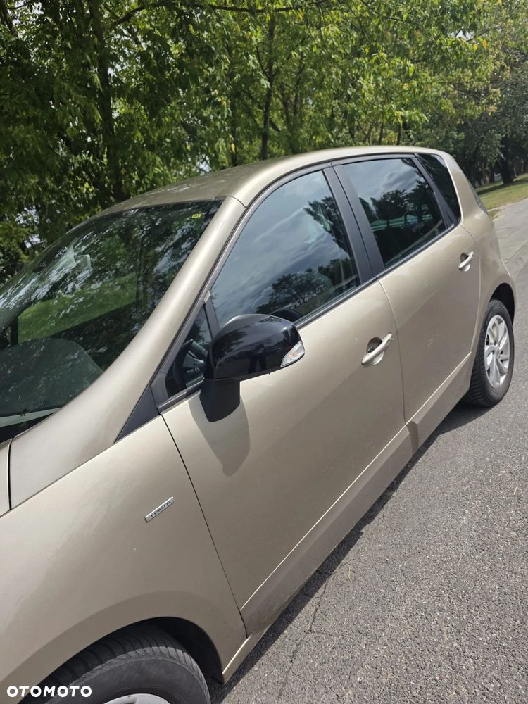 Renault Scenic 1.6 16V Limited - 4