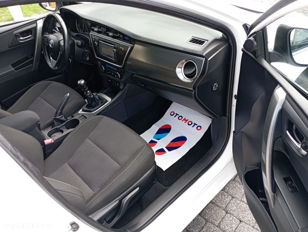 Toyota Auris 1.6 Valvematic START Edition - 19