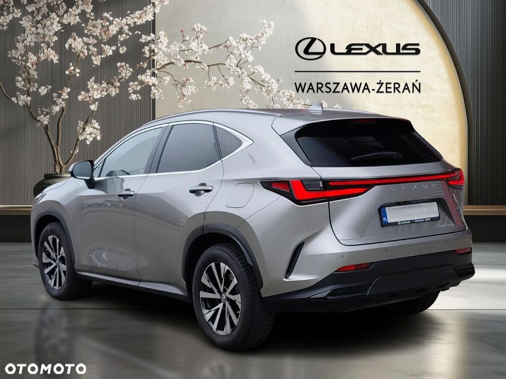 Lexus NX - 5
