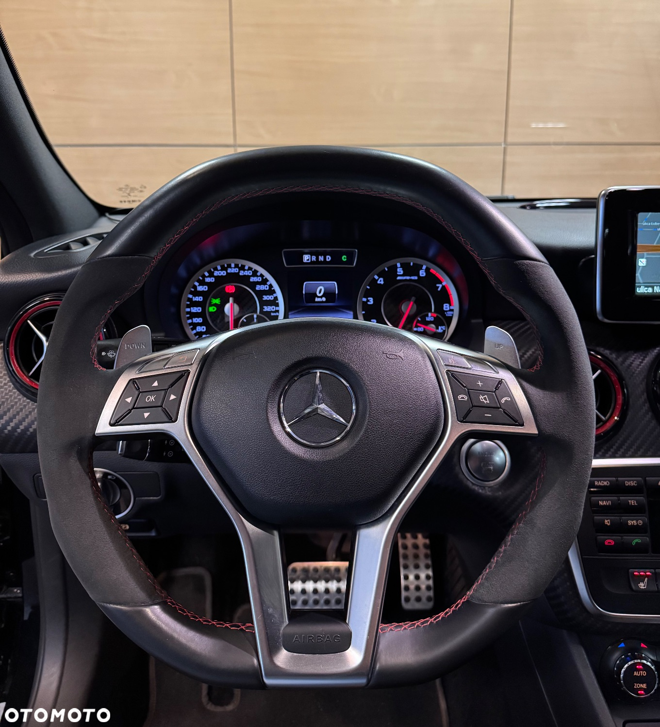Mercedes-Benz Klasa A 45 AMG 4-Matic - 12