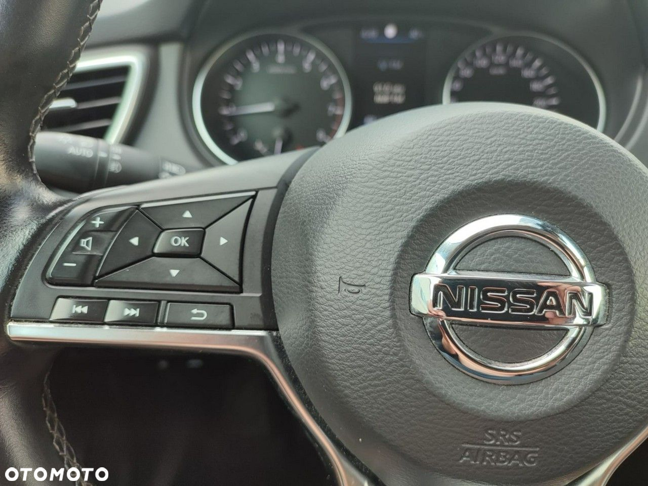 Nissan Qashqai - 10