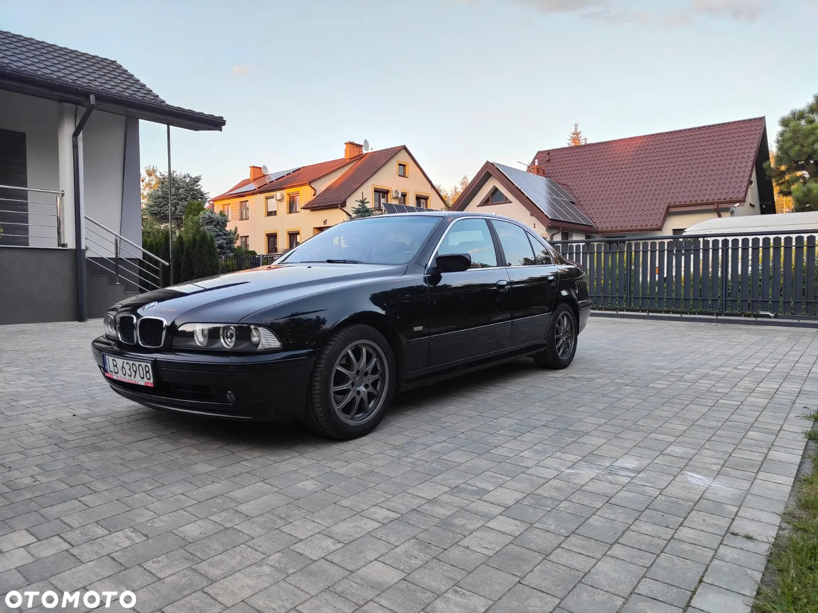 BMW Seria 5 520i - 3