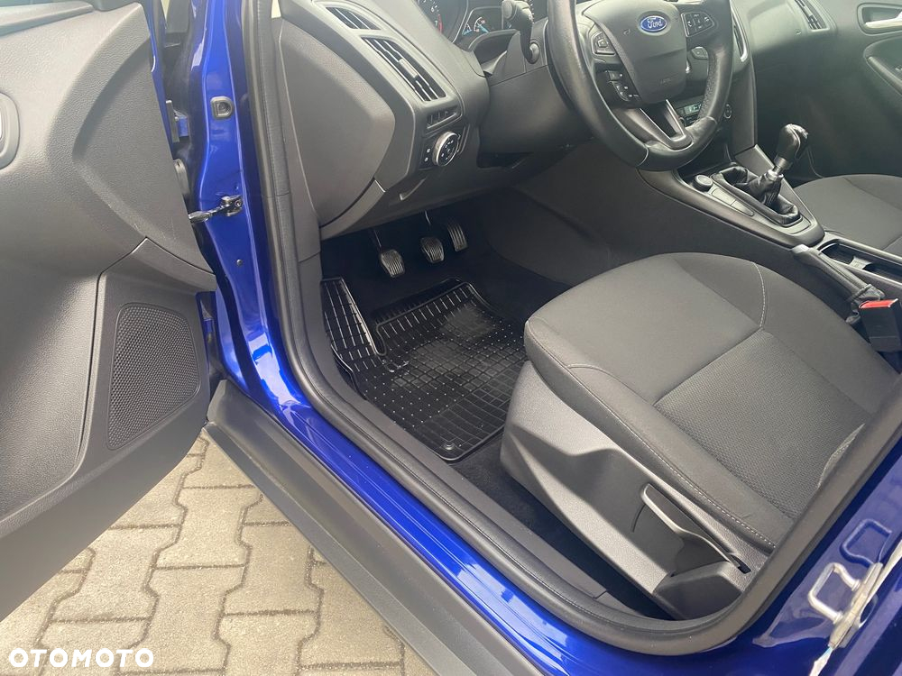 Ford Focus 1.0 EcoBoost Start-Stopp-System ACTIVE - 24