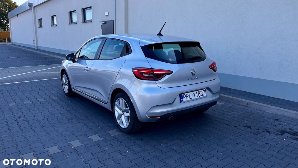 Renault Clio - 12