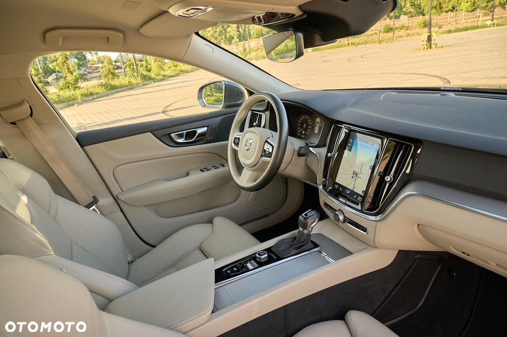 Volvo V60 D4 Geartronic Inscription - 36