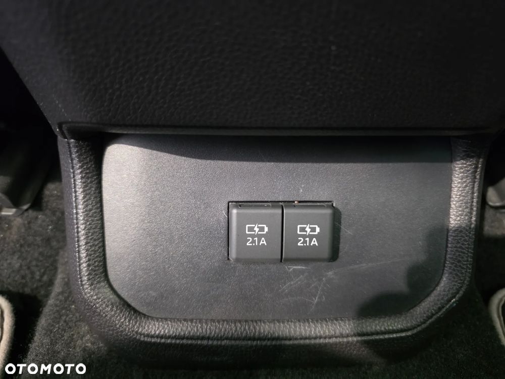 Toyota Highlander 2.5 Hybrid Executive - 24