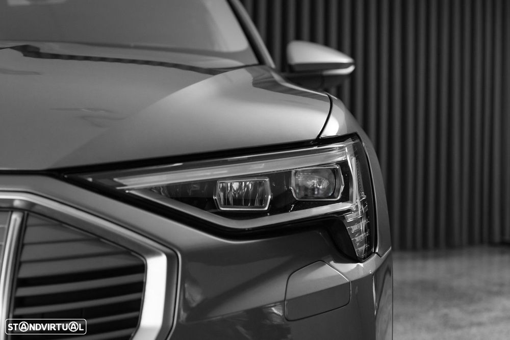 Audi e-tron 55 quattro Advanced - 12