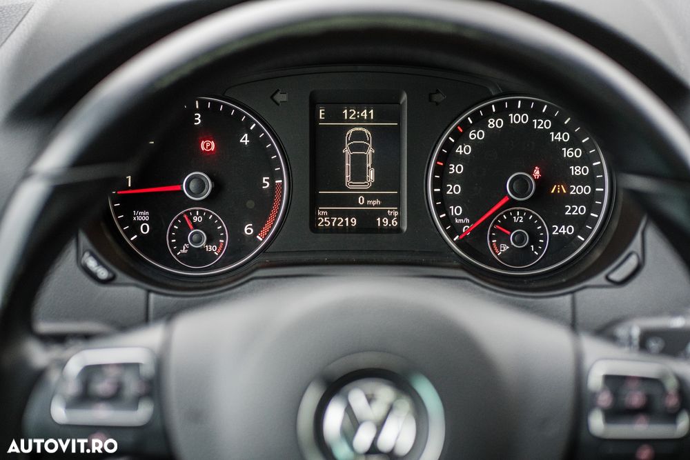 Volkswagen Sharan 2.0 TDI BlueMotion Technology Highline - 9