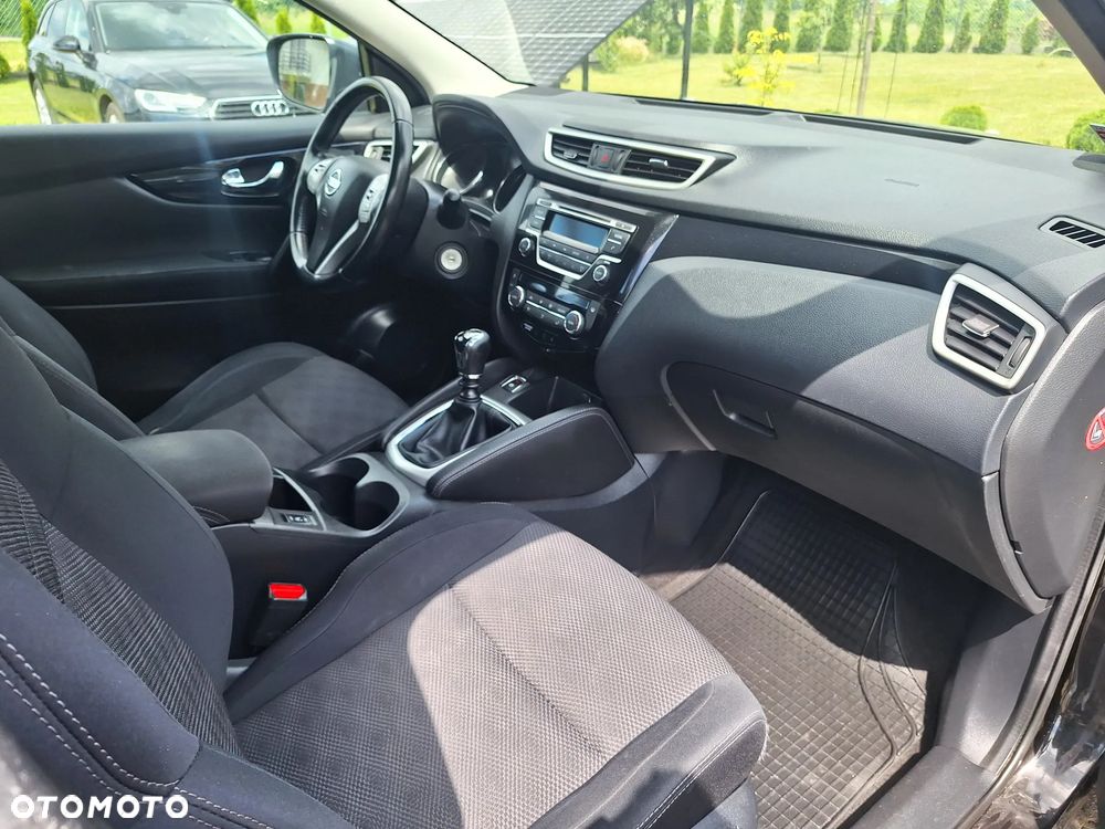 Nissan Qashqai 1.2 DIG-T N-Vision - 5