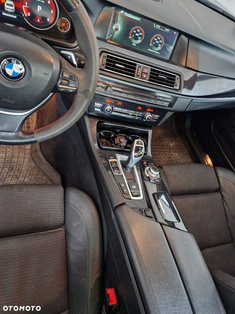 BMW Seria 5 525d xDrive Modern Line - 8
